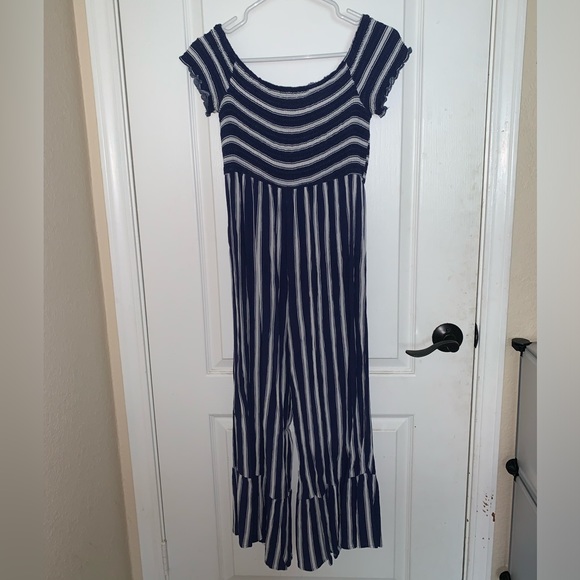 Women’s Blue and White Striped Romper - Size Medium - Picture 6 of 6